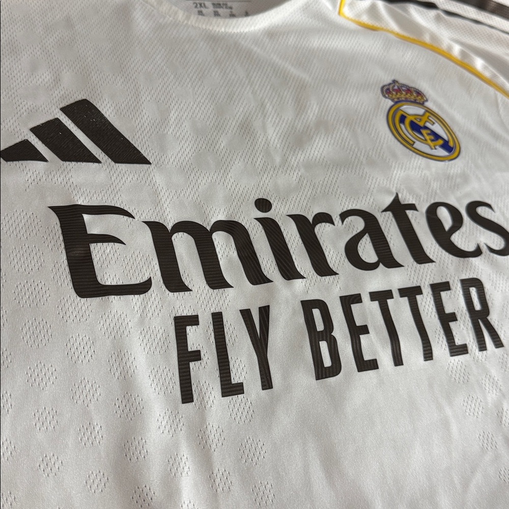 Real Madrid #5 Jude Bellingham 2025-26 Adidas Home Player Edition Jersey - Picture 7 of 9